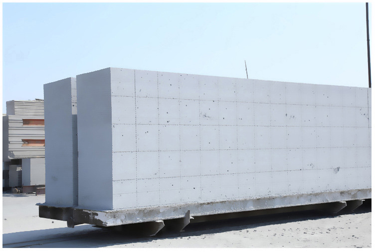 新建加气块 加气砌块 轻质砖气孔结构及其影响因素